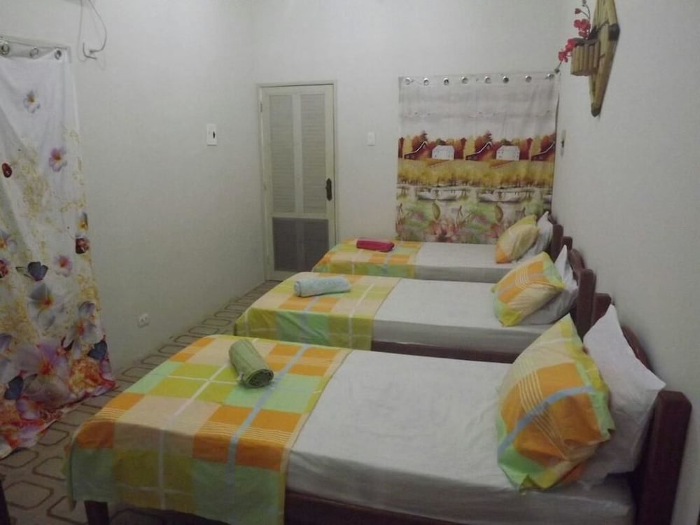 Standard Triple Room photo 2