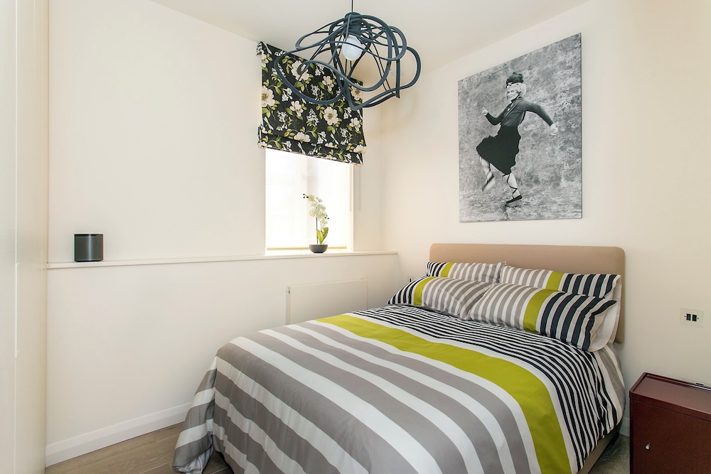 Apartment (1 Bedroom)