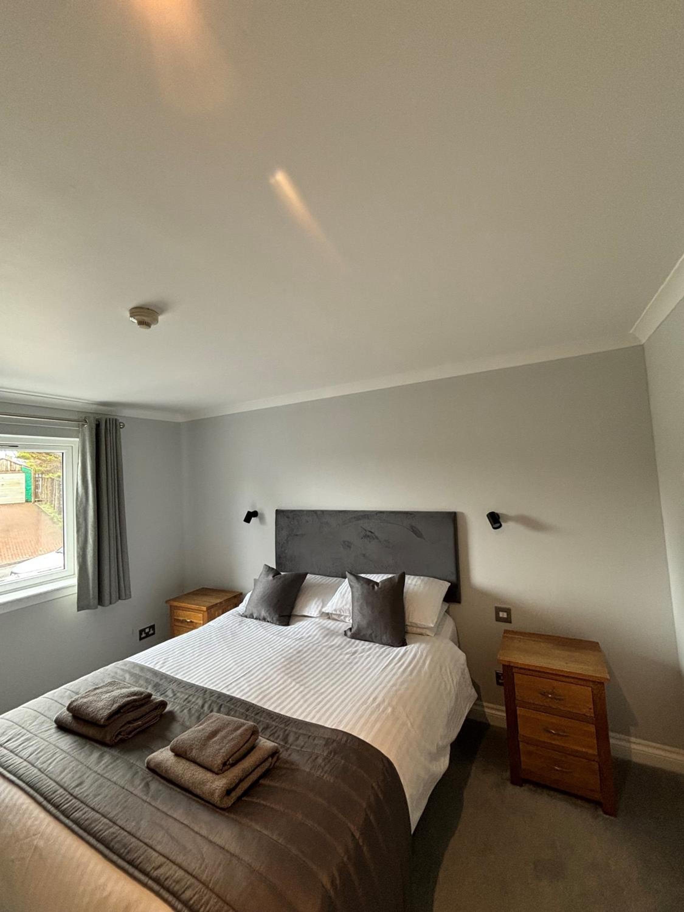 Deluxe King Room photo 1