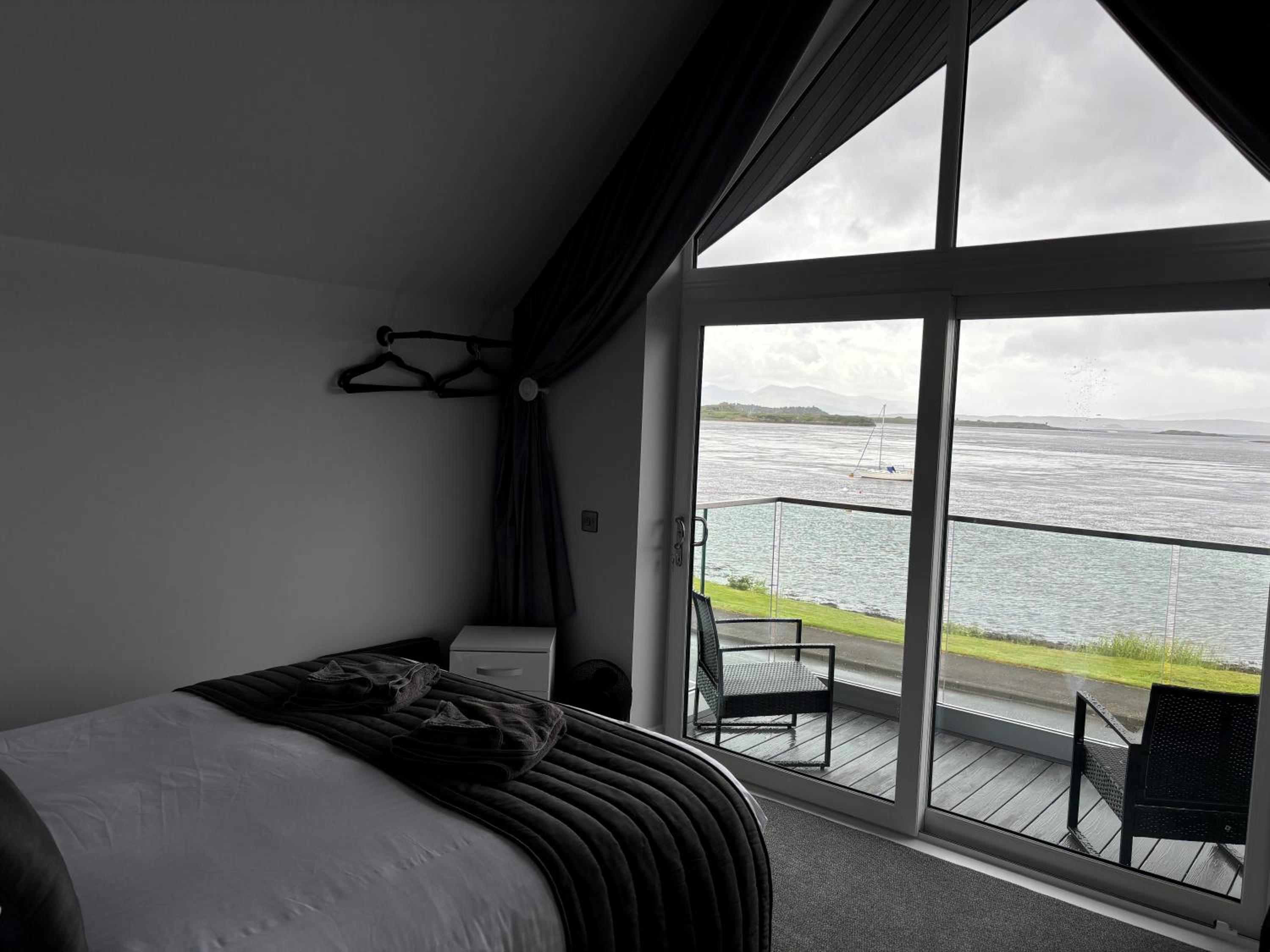King Room with Balcony photo 1