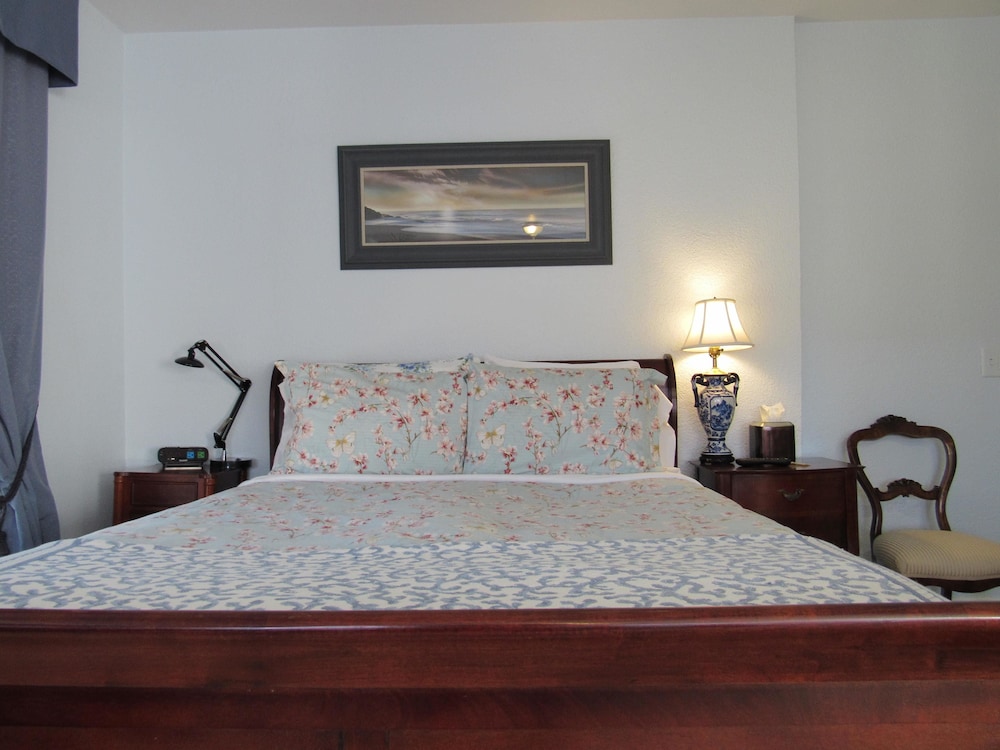 Design Suite, Ensuite, Mountain View (Cypress - 2) photo 3