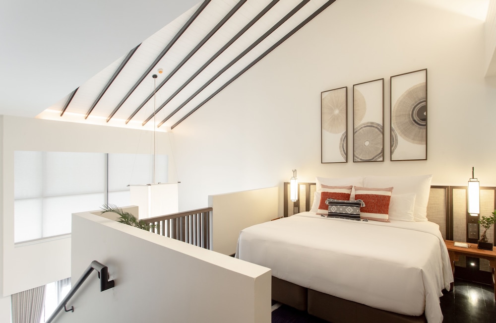 1 Bedroom Pool Residence - Photo 10