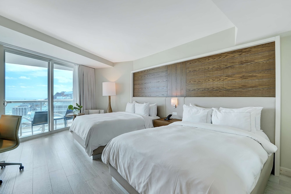 Junior Room, 2 Queen Beds, Accessible, Ocean View (Mobillity, Bathtub) photo 3