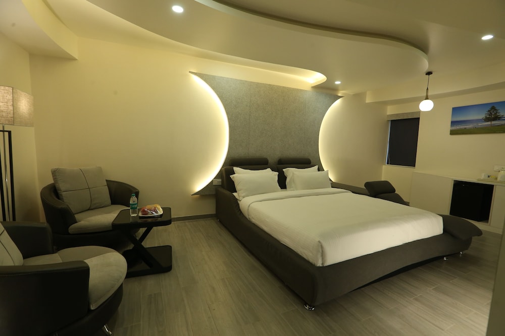 Club Room photo 3