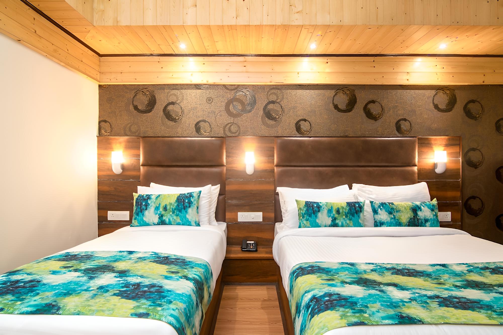 Deluxe Triple Room - Photo 8
