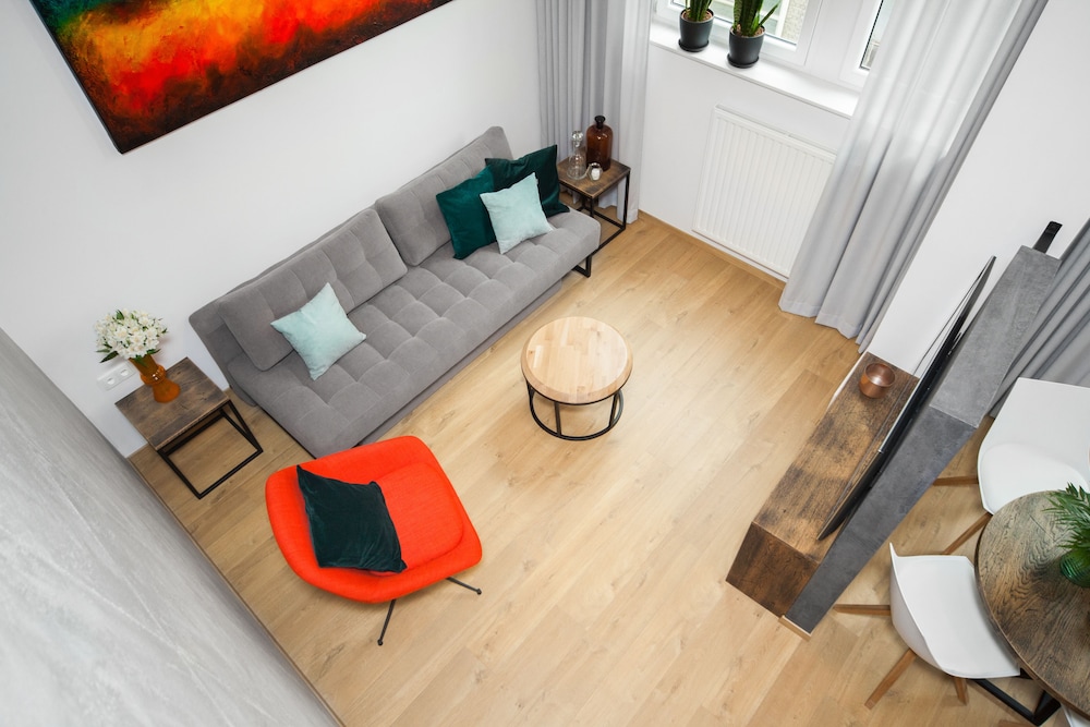 Deluxe Loft, 1 King Bed with Sofa bed photo 3