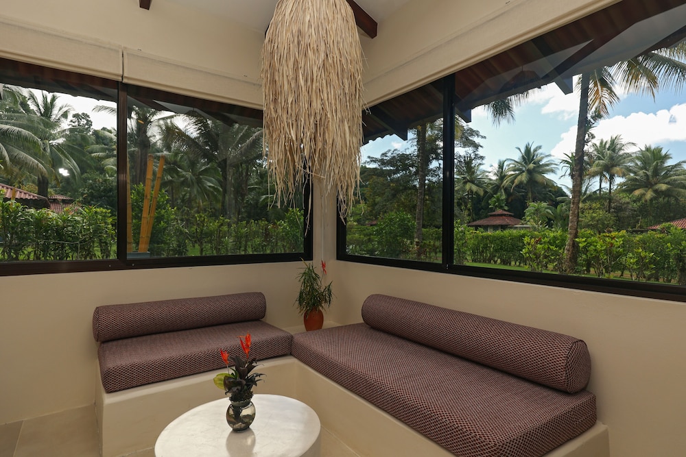 Carate Rainforest Villa photo 2