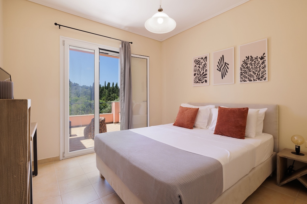 Villa, Mountain View