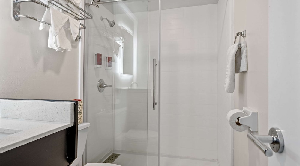 Suite, 2 Double Beds, Non Smoking, Kitchen (with Sofabed) - Photo 9