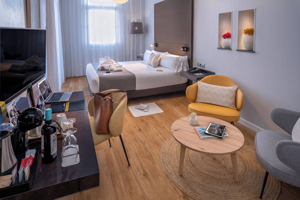 Hotel SERHS Rivoli Rambla - Photo 139