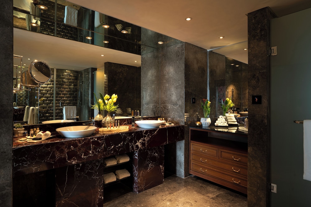 Grande Luxury, Grand Suite, 1 King Bed, Sea View