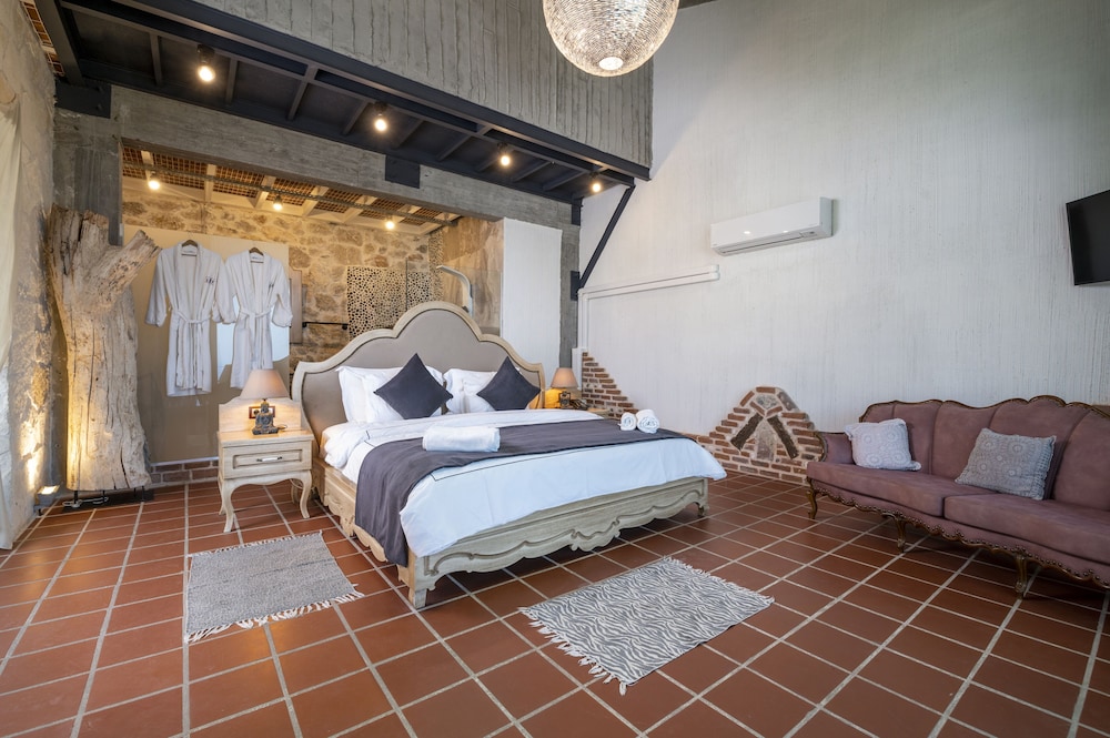 Design Double Room