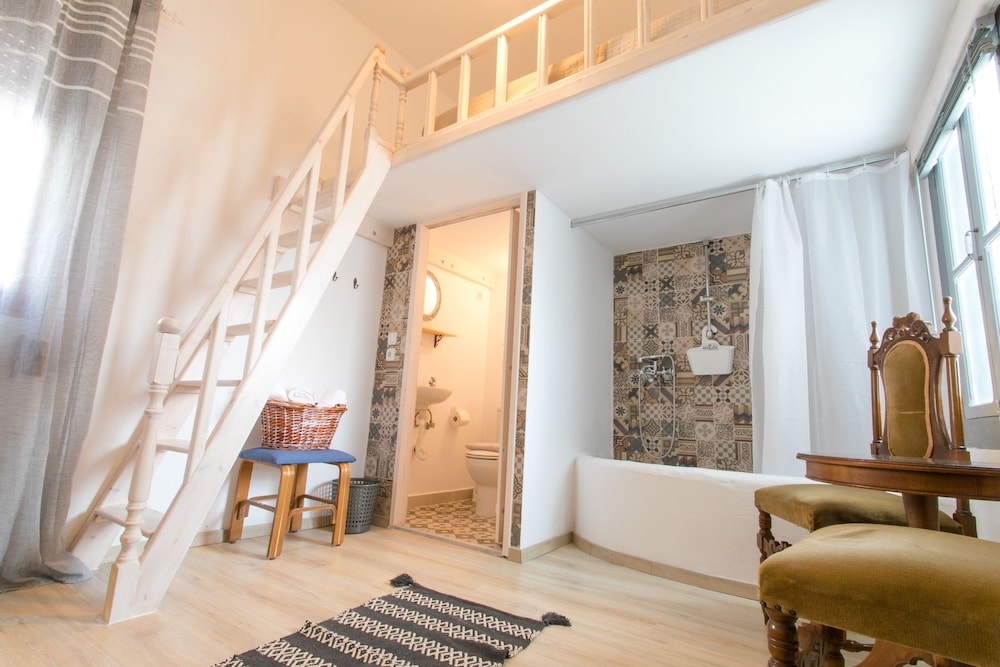 Design Double Room photo 1