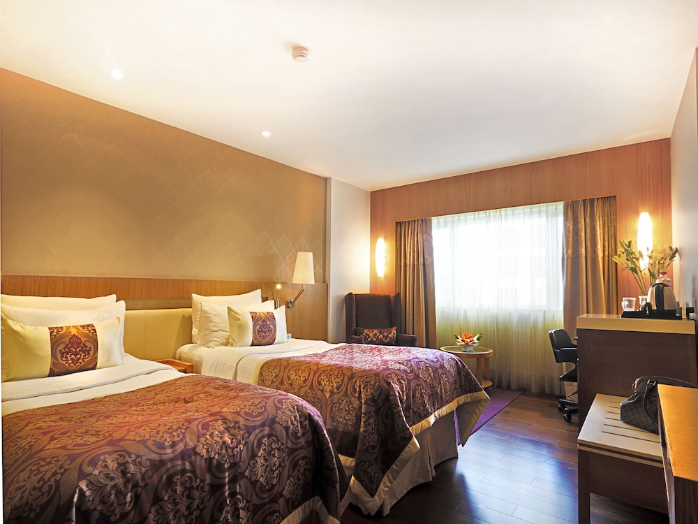 Super Deluxe Room - Photo 3