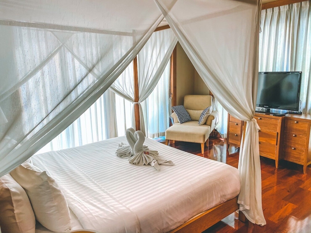 Villa, 5 Bedrooms - Photo 14