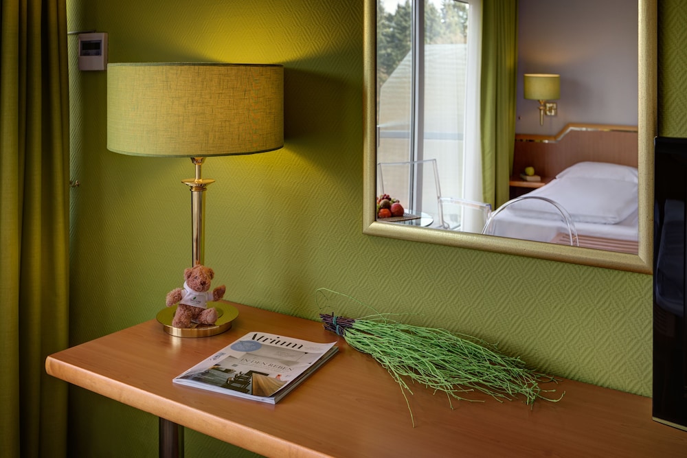 Comfort Twin Room, 2 Twin Beds - Photo 2