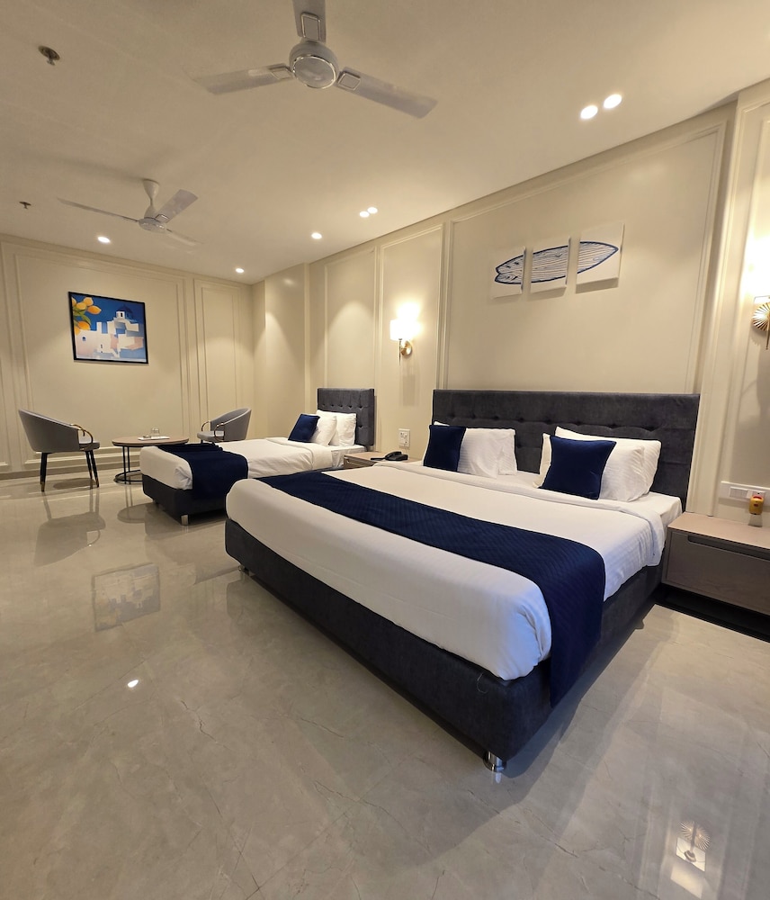 Executive Triple Room