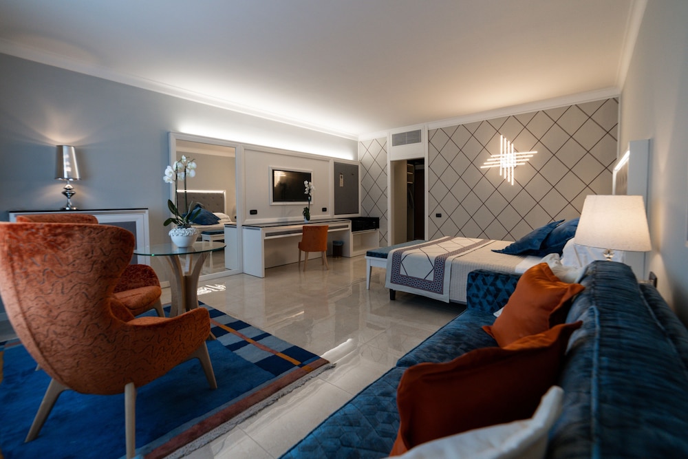 Junior Studio Suite photo 2