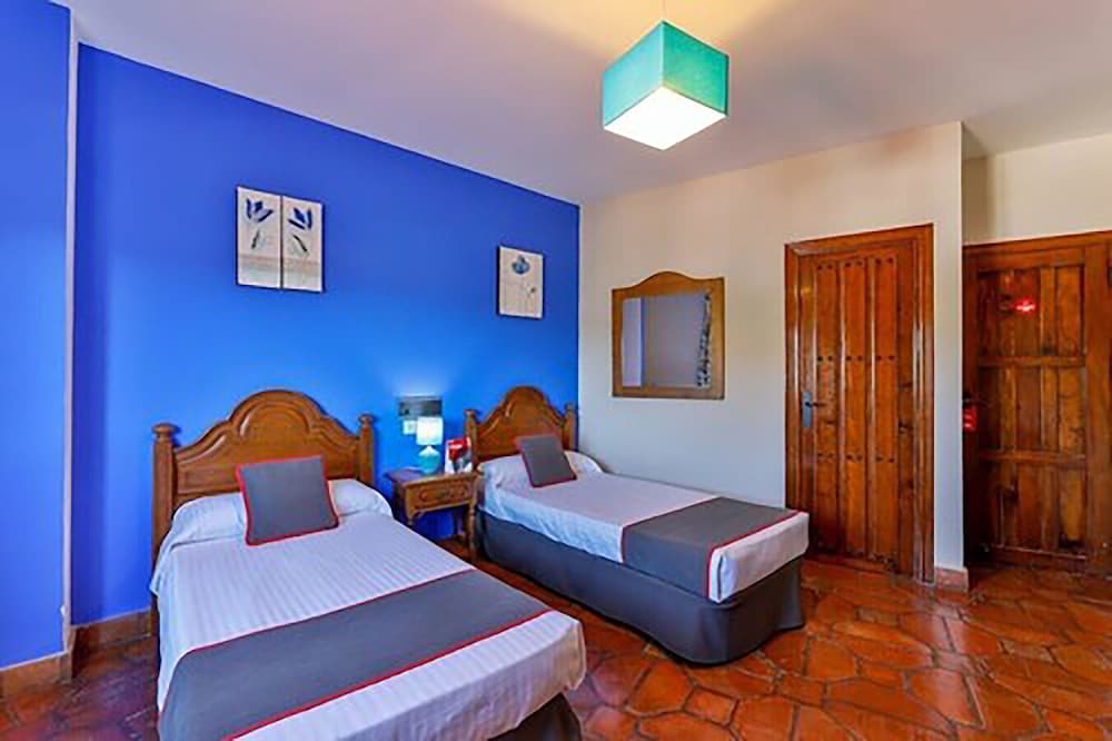 Superior Twin Room photo 2