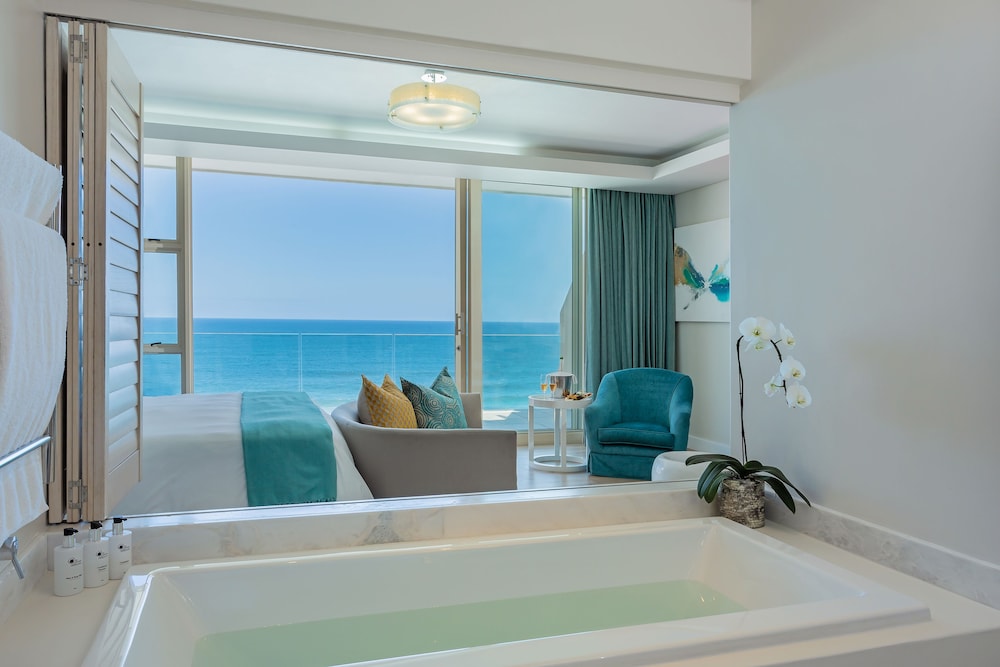 Sea Facing Suite - Photo 5