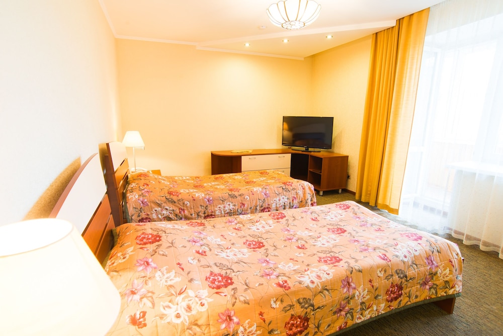 Standard Twin Room photo 2