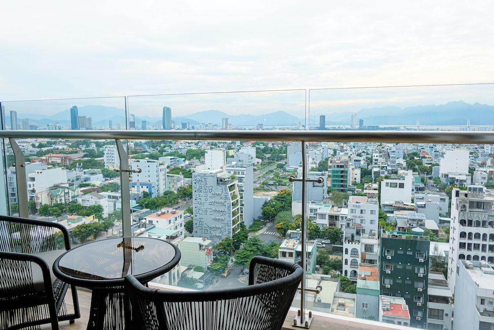 Superior Double Room, City View - Photo 2