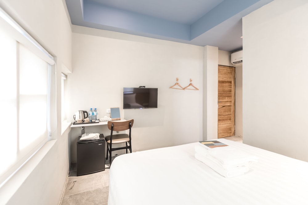 Standard Double Room, 1 Double Bed - Photo 1