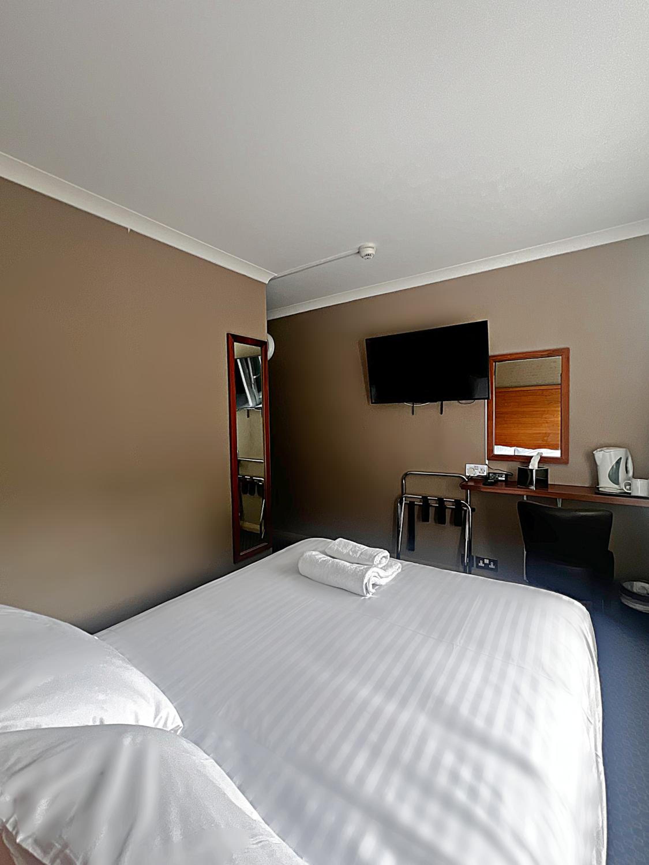 Small Double Room photo 3