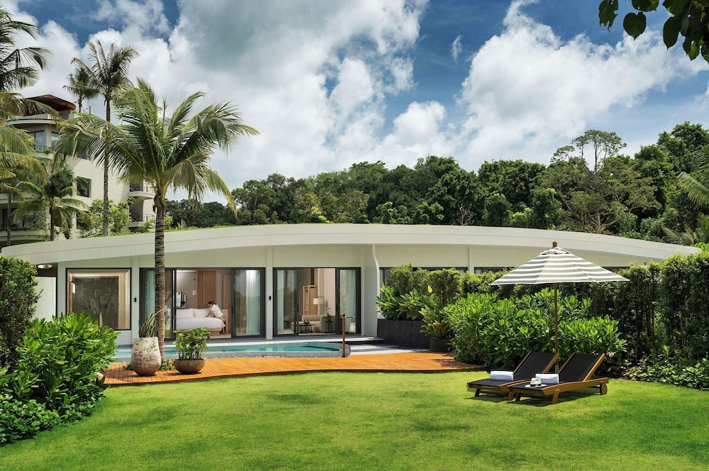 Beach Front Pool Villa - Photo 21