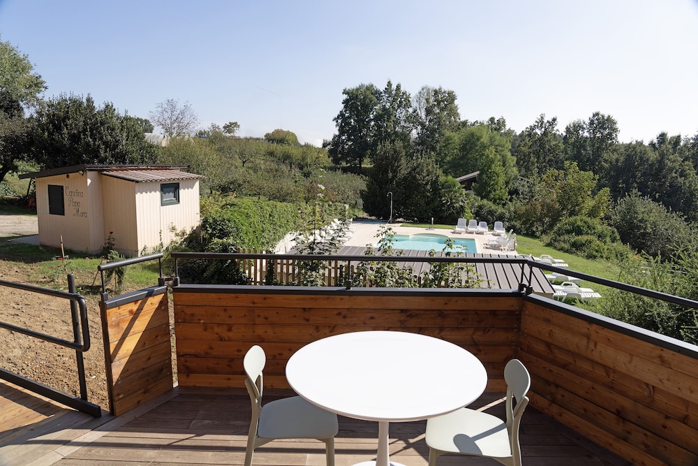 Tree House, Pool View photo 2