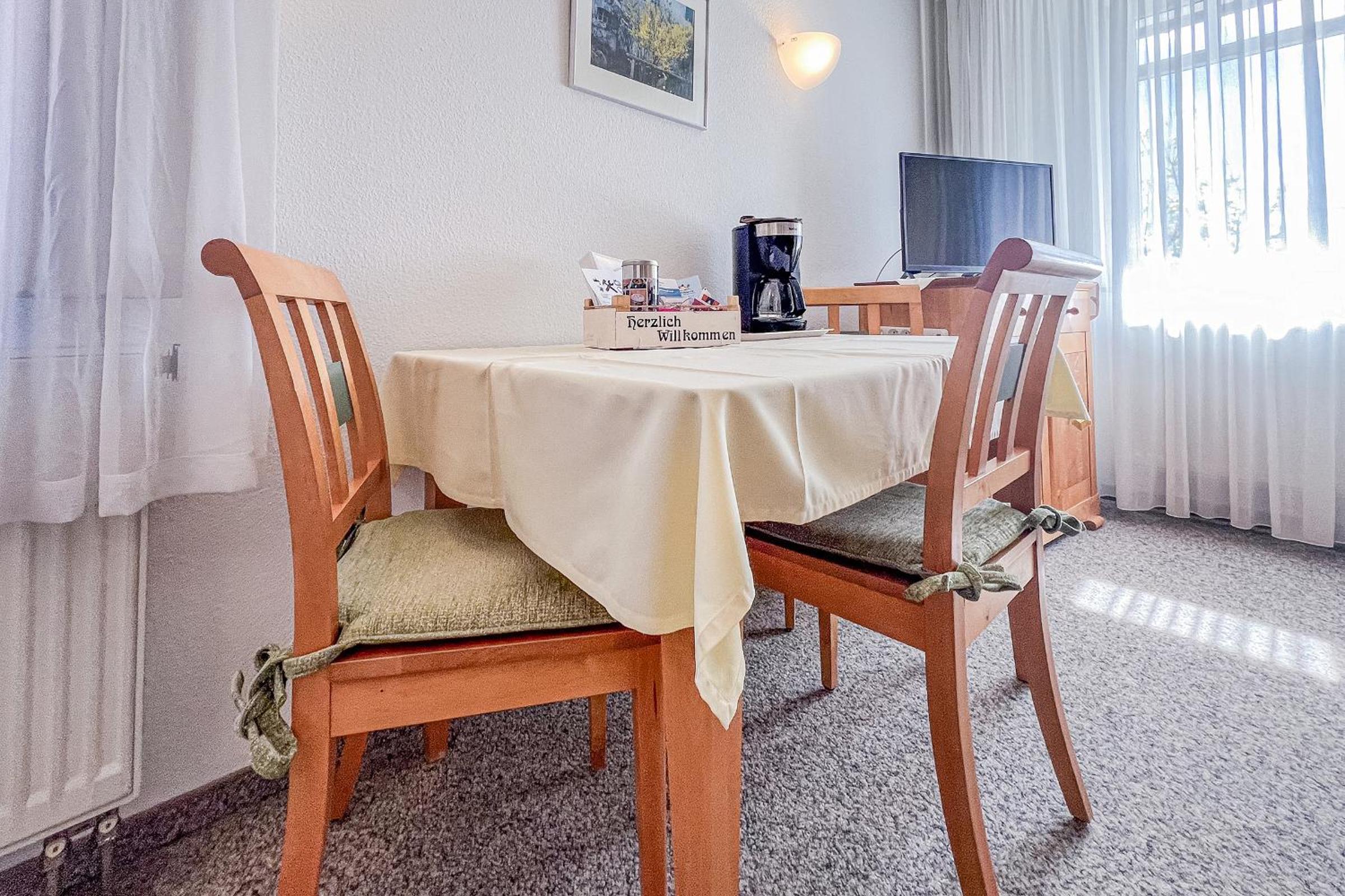 Apartment photo 3