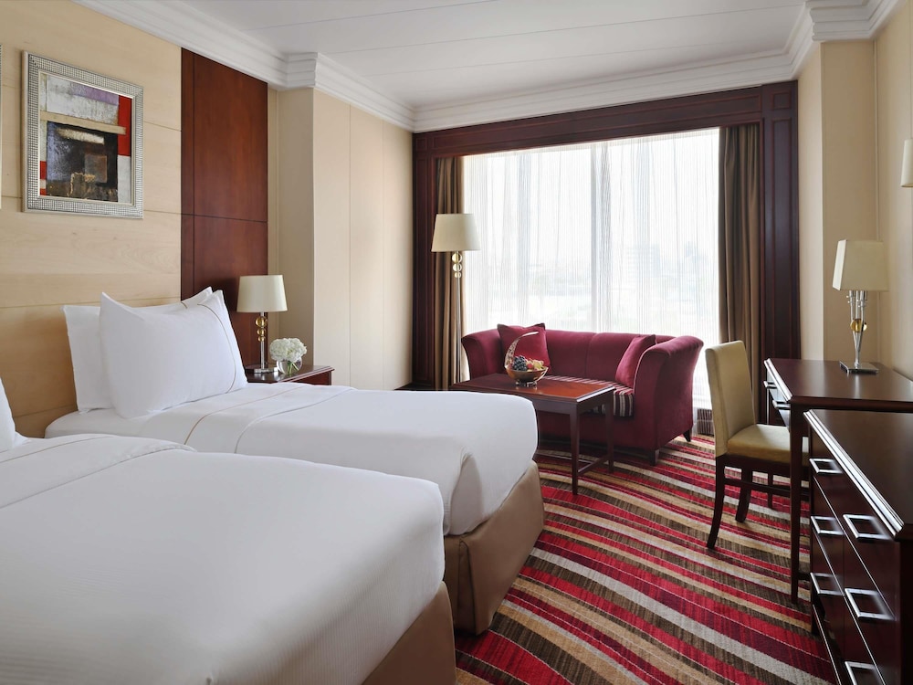 Executive Twin Room, 2 Twin Beds thumbnail 6