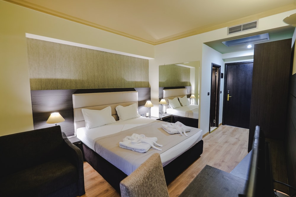 Double or Twin Room, Sea View photo 3