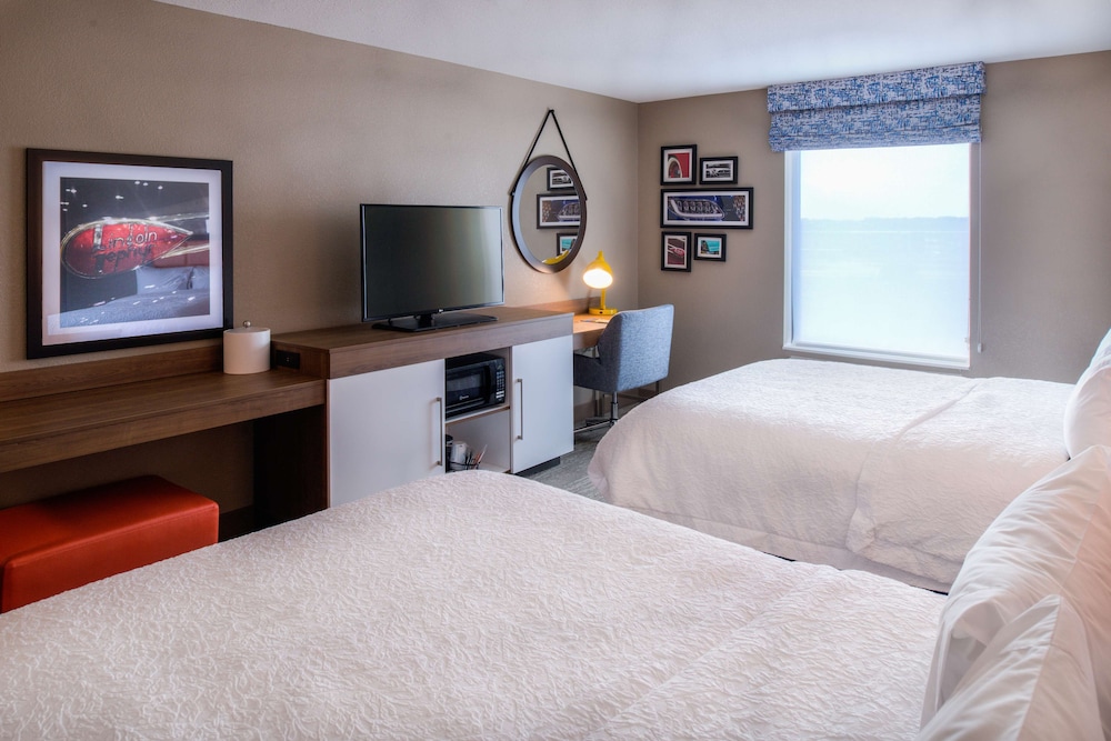 Room, 2 Queen Beds, Non Smoking, Refrigerator & Microwave