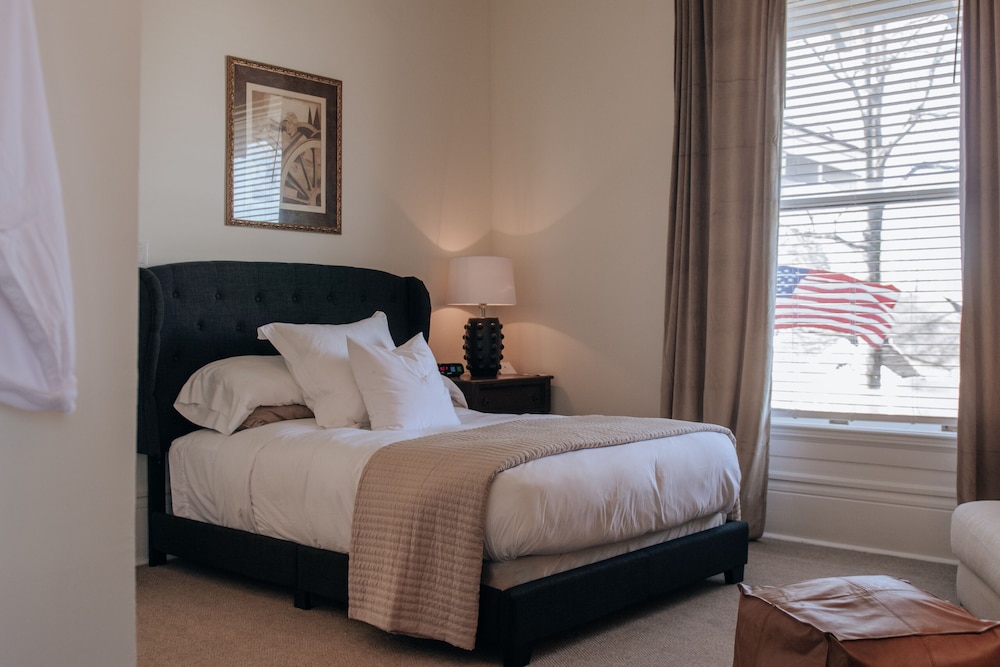 Exclusive Single Room, Ensuite (Jackson - Guest Suite) photo 1