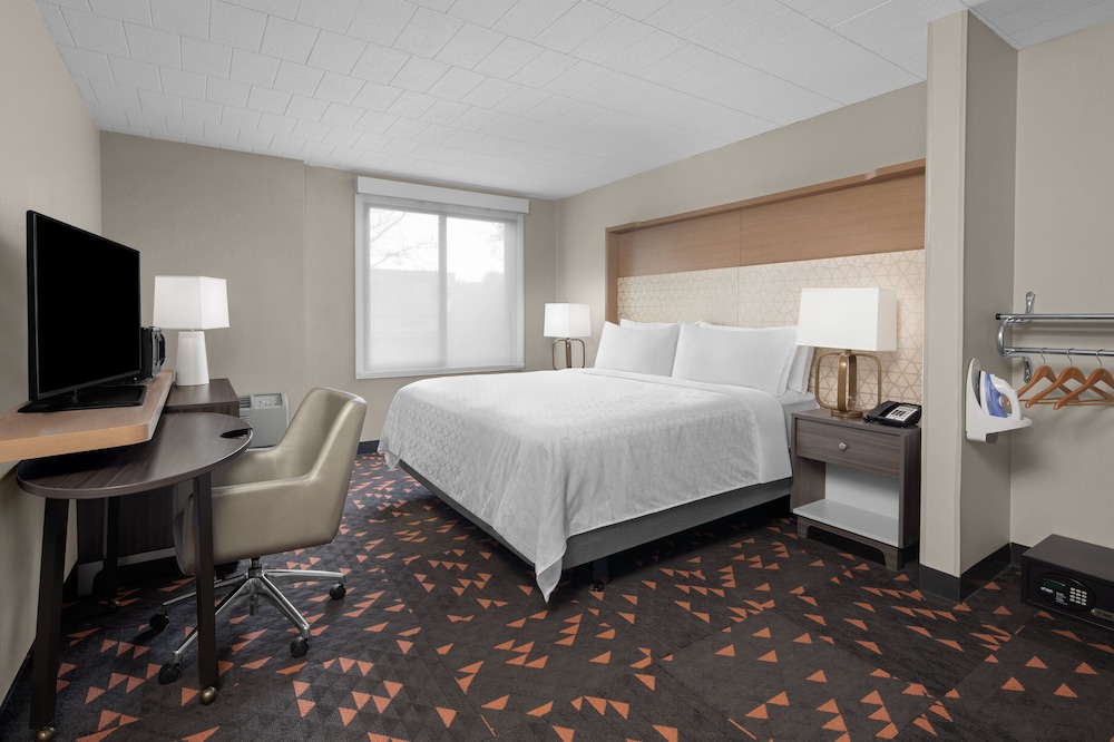 Room, 1 King Bed, Accessible (Communications) - Photo 2
