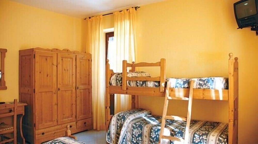 Quadruple Room photo 2