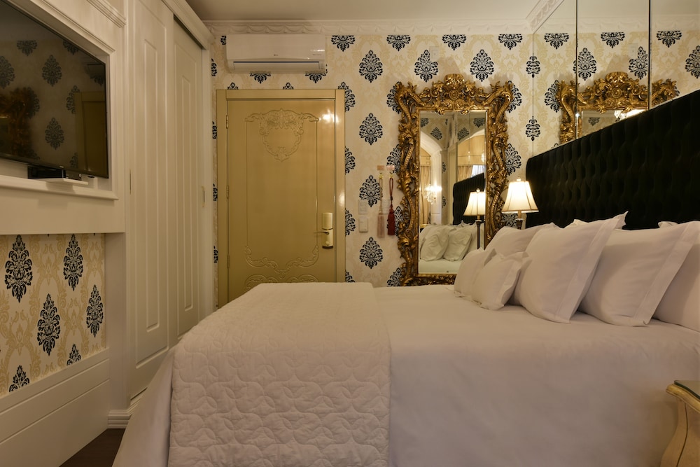 Suite (Grand Colline Terreo)