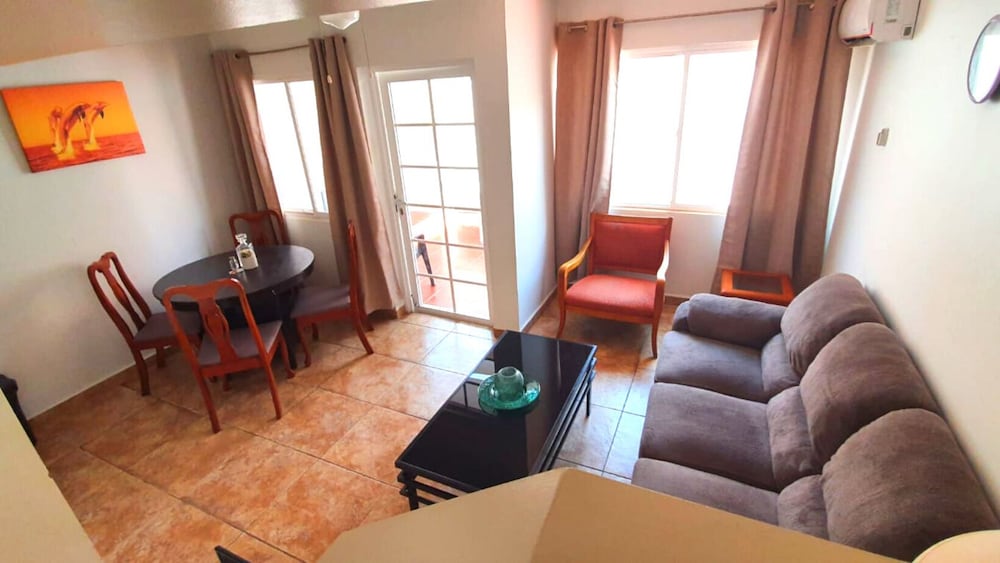 Duplex, 1 Queen Bed with Sofa bed photo 2
