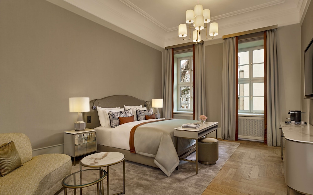 Room (Palais) - Photo 1