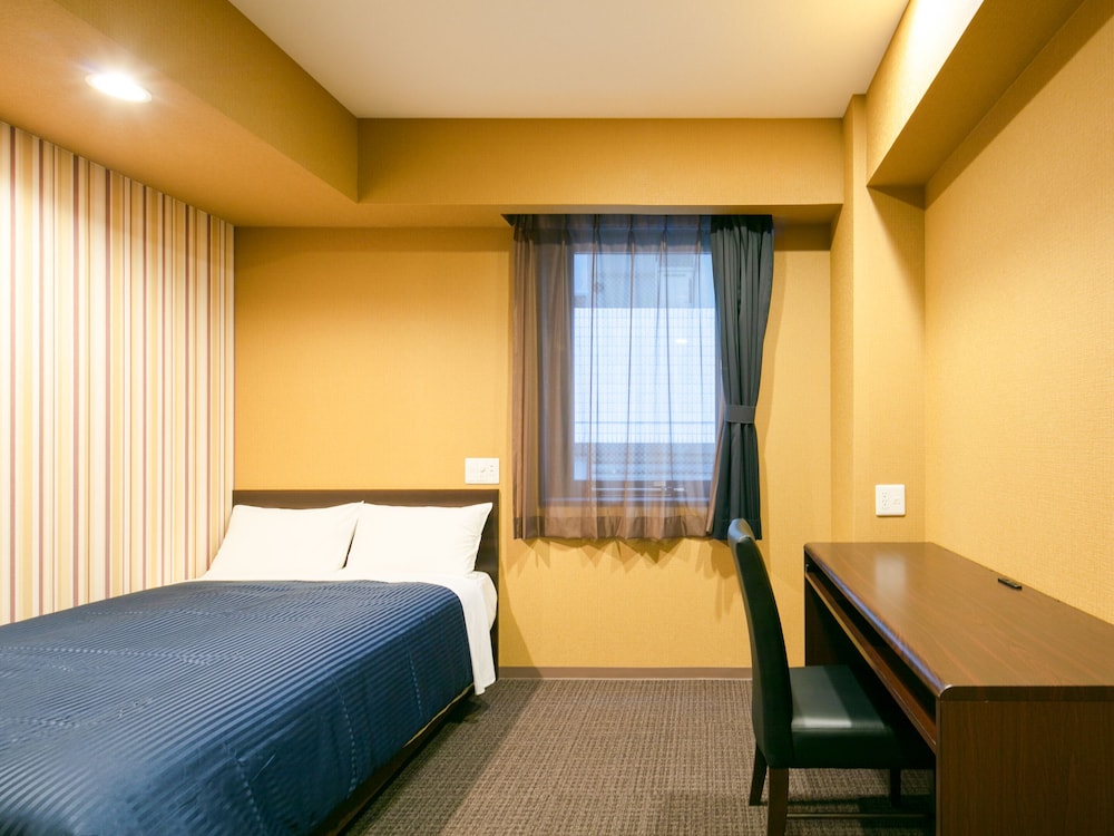 Single Room, Smoking photo 1