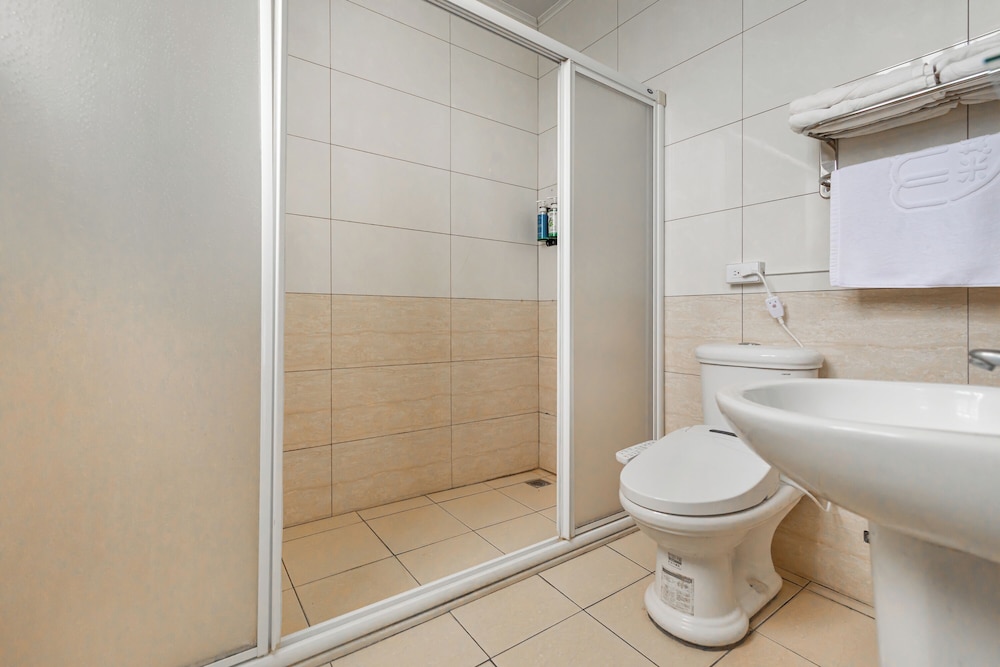 Standard Triple Room photo 3