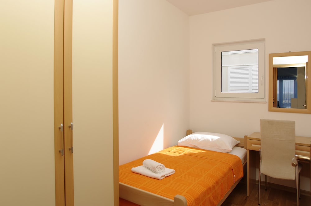 Apartment, 2 Bedrooms, Balcony, Sea View (for 5 people) photo 1