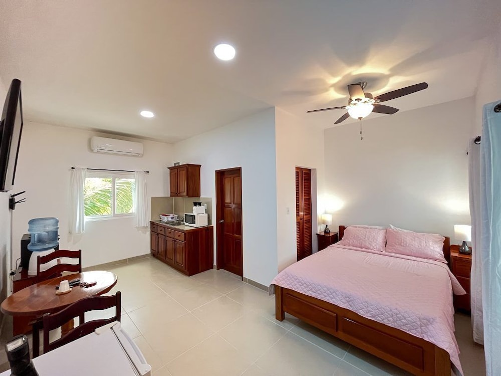 Standard Studio Suite photo 1