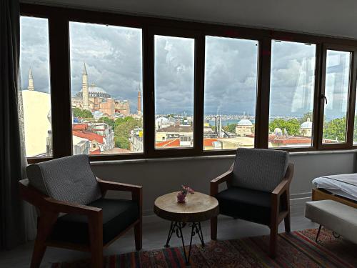 Superior Triple Room with Sea View photo 3