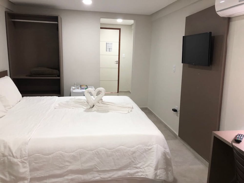 Executive Apartment, Balcony, Partial Ocean View photo 2
