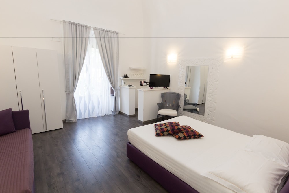 Superior Suite, Balcony, City View photo 1