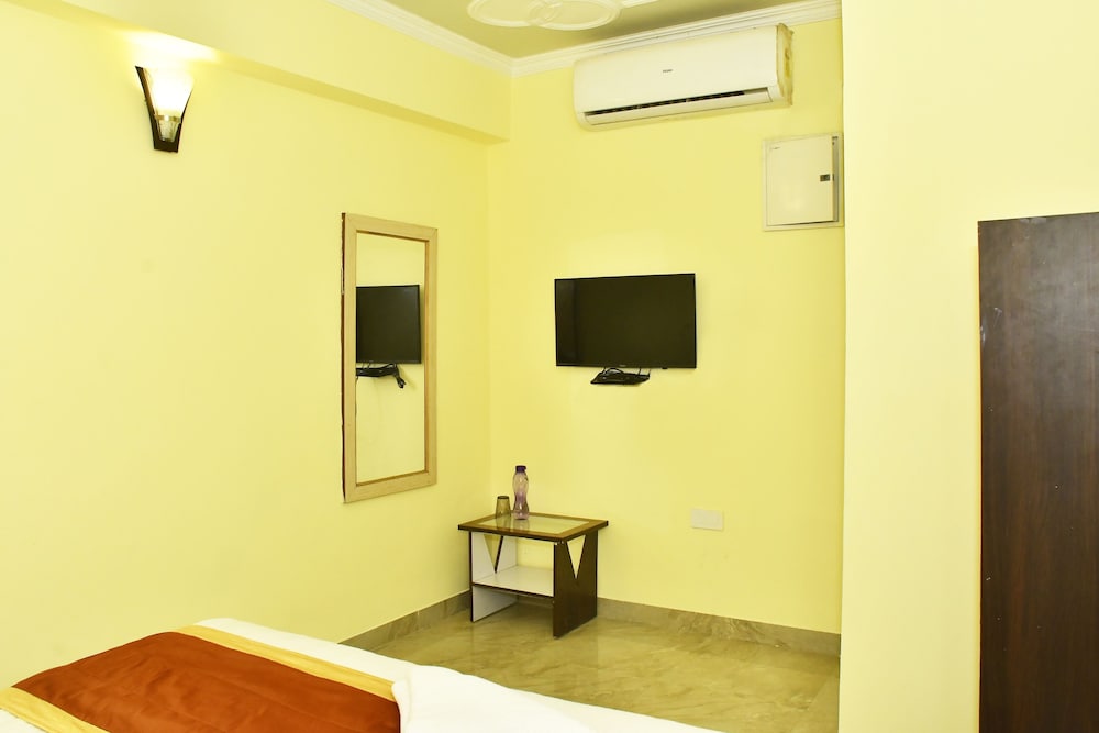 Standard Room, City View photo 3