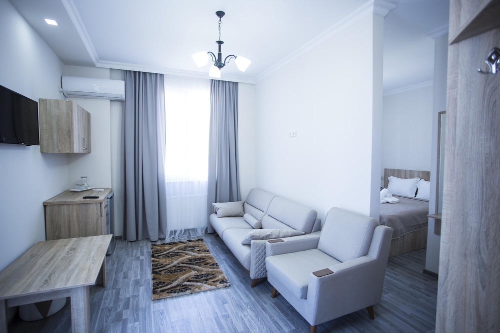 Standard Suite, Balcony