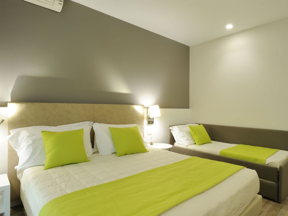 Standard Double or Twin Room (Letto Supplementare) photo 1
